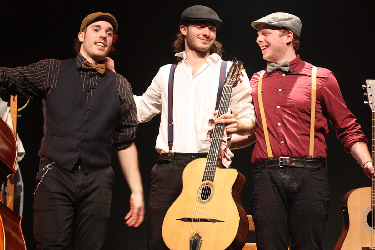 Étudiants en spectacle