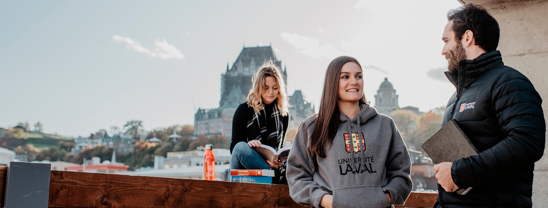 Estudiantes de la Université Laval en la ciudad de Quebec