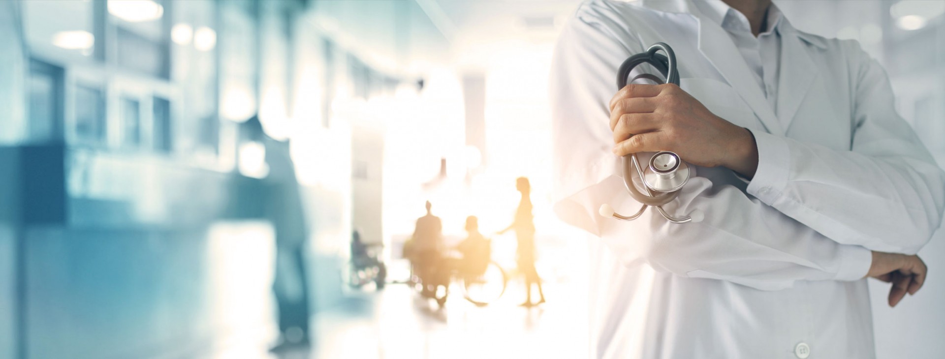 Médecin en clinique