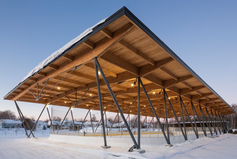 Bâtiment patinoire