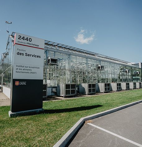 Complexe de serres haute performance