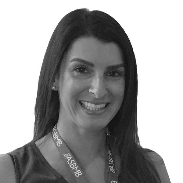 Natalie Jane Michael Professeure adjointe Faculté de pharmacie