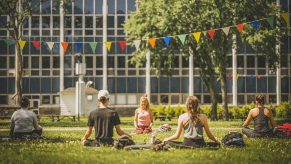 yoga extérieur