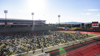 Yoga au stade Telus