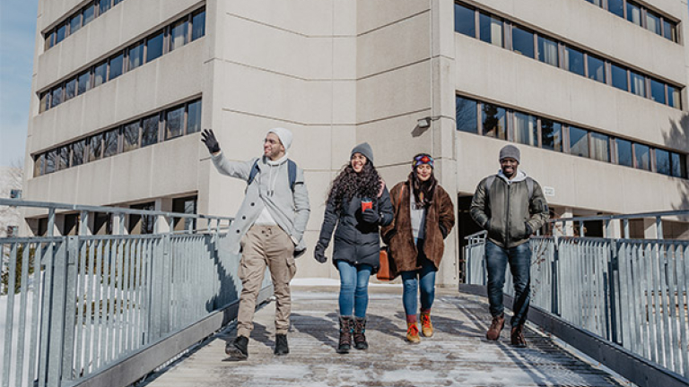 étudiants en visite